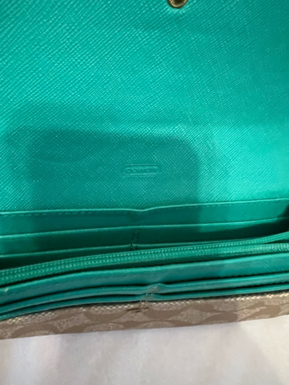 Coach Peyton Signature Envelope Flap Wallet – Khaki & Teal/Turquoise - Picture 5 of 8